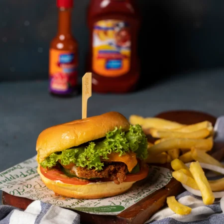 Chicken Crispy Burger scaled
