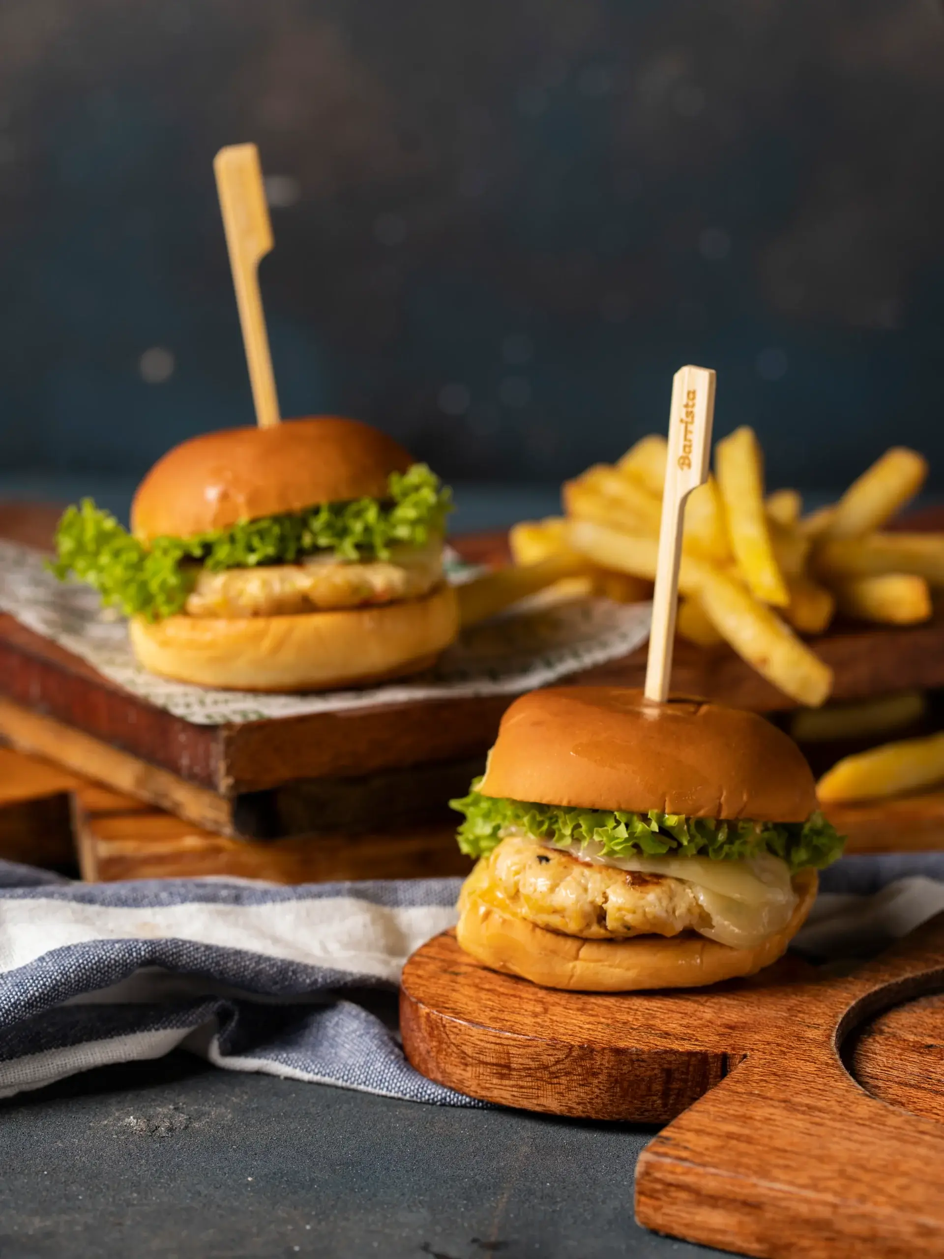 برغر الدجاج (كبير أو صغير)