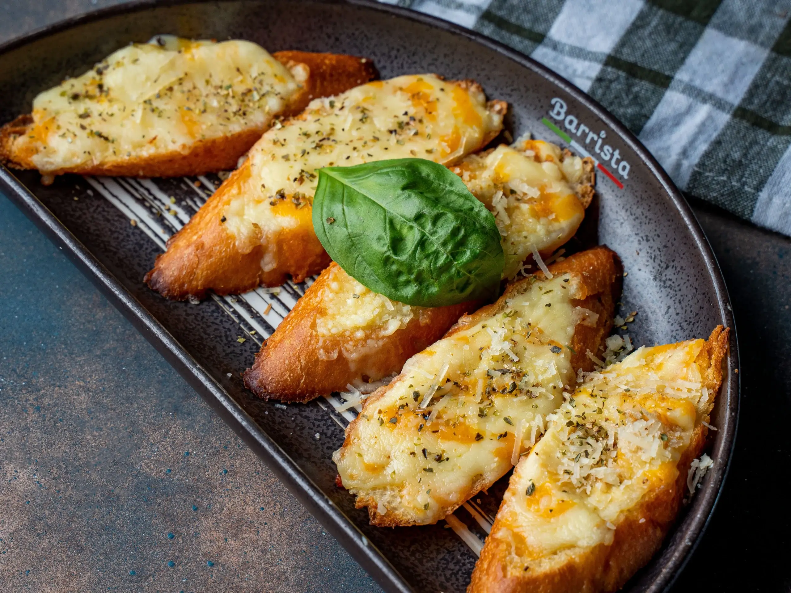 خبز الجبن والثوم