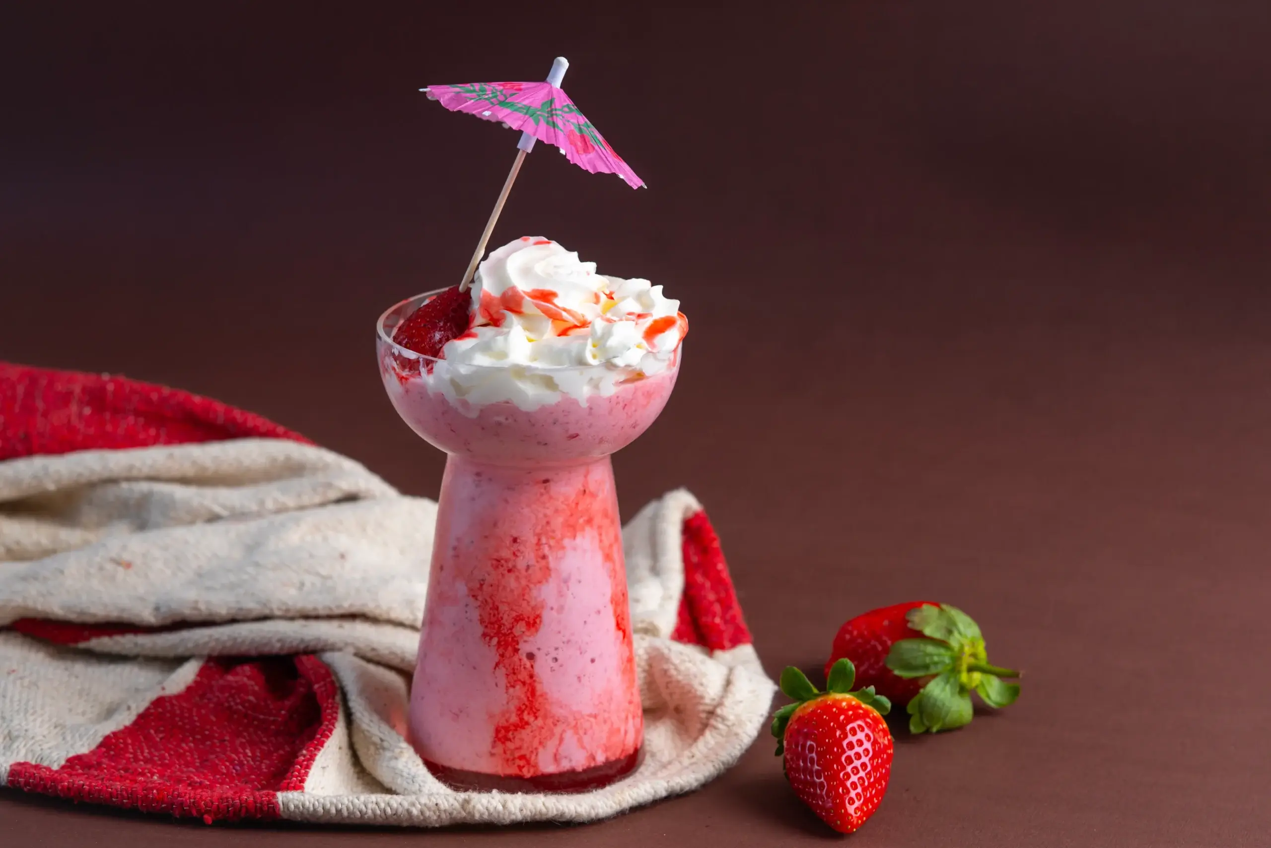 ميلك شيك الفراولة